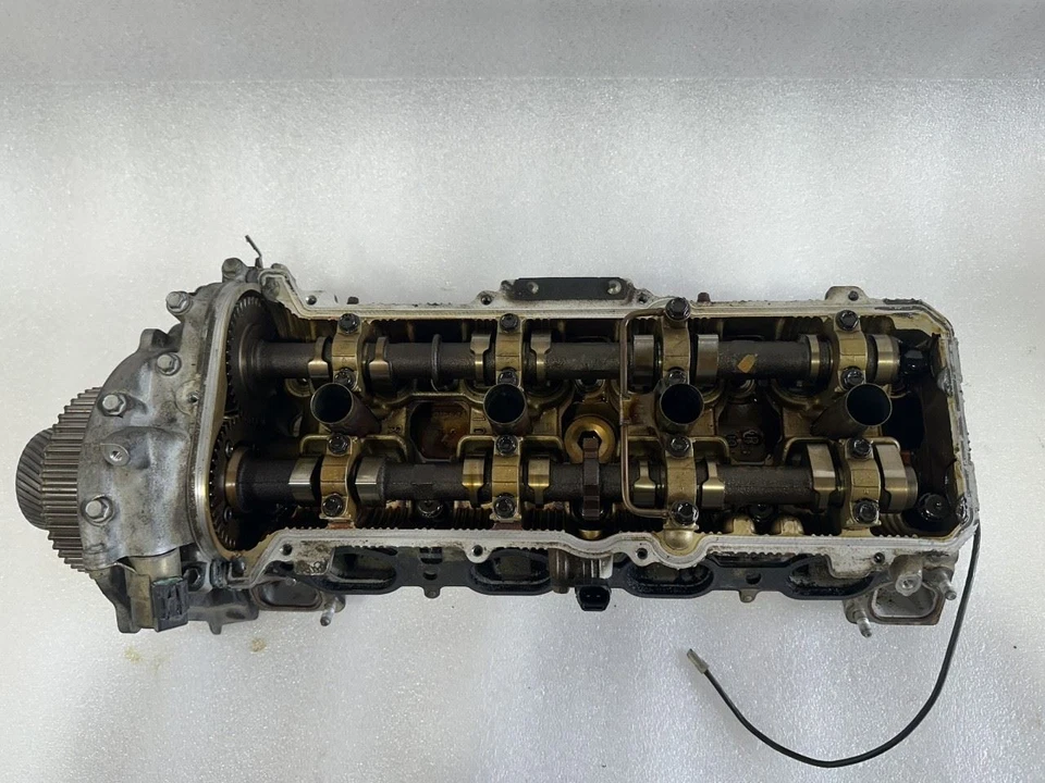 2003 LEXUS SC430 ENGINE RIGHT PASSENGER SIDE CYLINDER HEAD WITH 4 COILS Foto 4 de 4