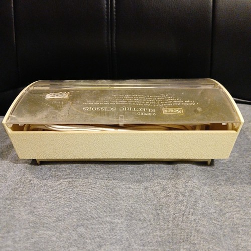 Forbici elettriche vintage Sears 2 velocità 3442199 in custodia testate funzionano benissimo! - Foto 10 di 13