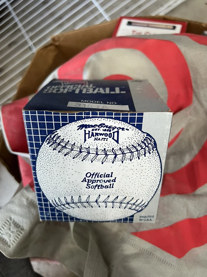 Lote de Softbol BallQube Debeer Macgregor (Leer Descripción) Foto 3 de 4