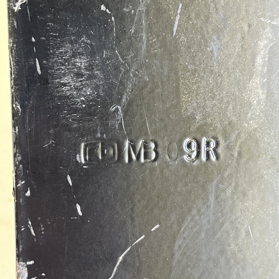 Qty-1 24-1/2" Kubota K5698-3434 Hi-Lift Blades for 72" Decks - Image 4 of 4