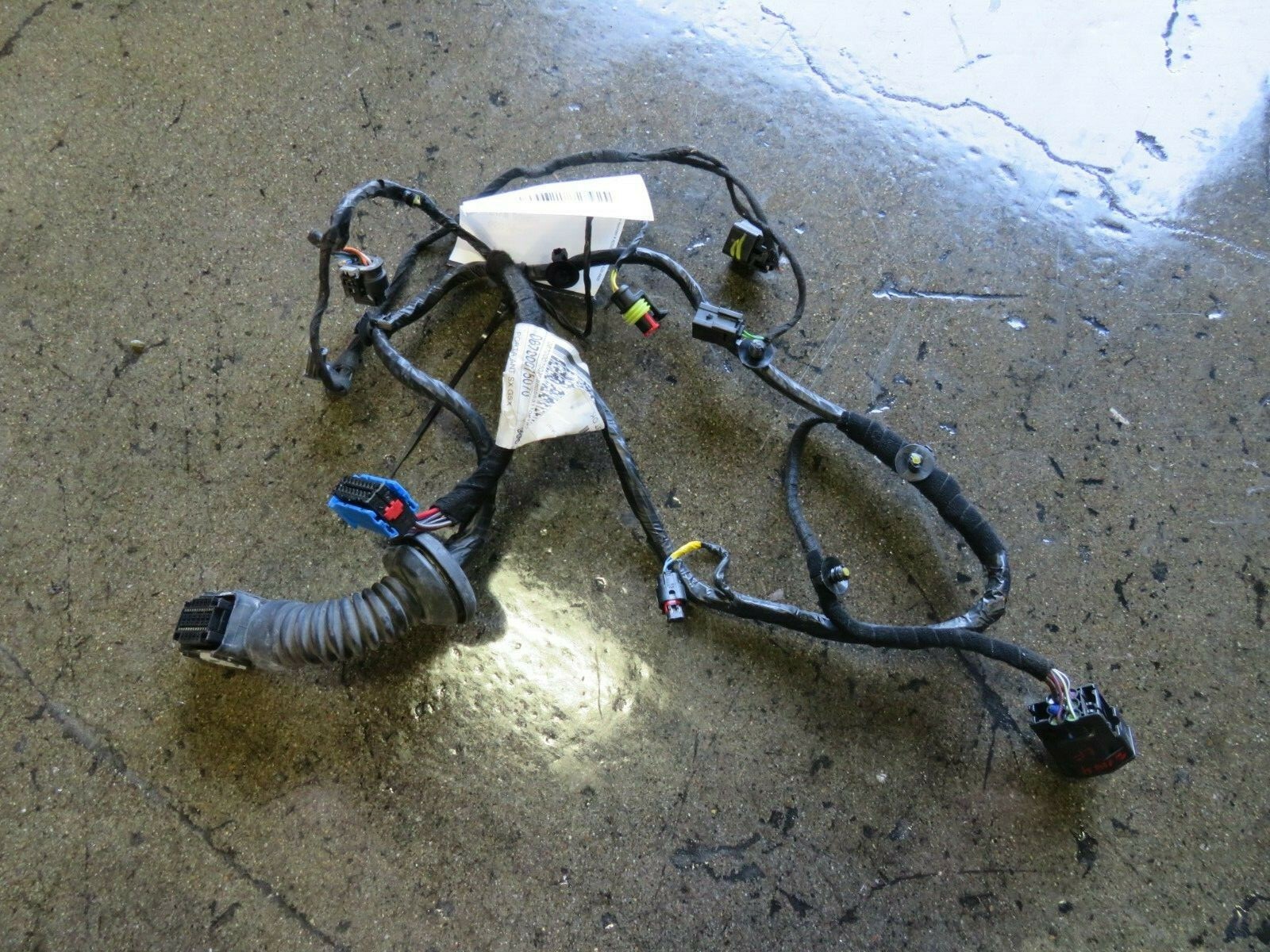 2014 Maserati Quattroporte, LH, Left Front Door Wire Harness, Used, P/N 67000750