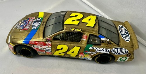 Jeff Gordon #24 Dupont Monte Carlo- 50th Anniversary NASCAR- 1/24. No Box. - 第 1/4 張圖片