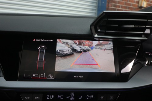 2025 Audi RS3 RS 3 TFSI Quattro Carbon Vorsprung 4dr S Tronic SALOON Petrol Auto - Picture 21 of 22