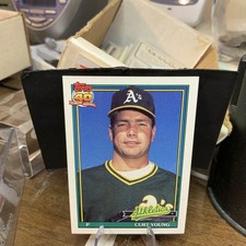 FREE SHIPPING-MINT-1991 Topps Curt Young #473 A'S-40 YEARS OF BASEBALL