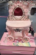 Pink princess vanity with mirror and storage