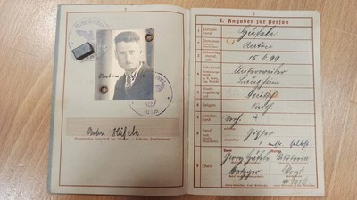 Antiker Ausweis - Paß