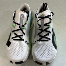 Men?s Oncloud Boom Max Running Shoe Brand New. Honeydew/Lilac Size 9.5 Free Ship
