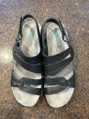 Yuu Größe 7,5 M schwarze Damen-Slingback-Jeans-Sandale 1" - 1 1/4" Absatz