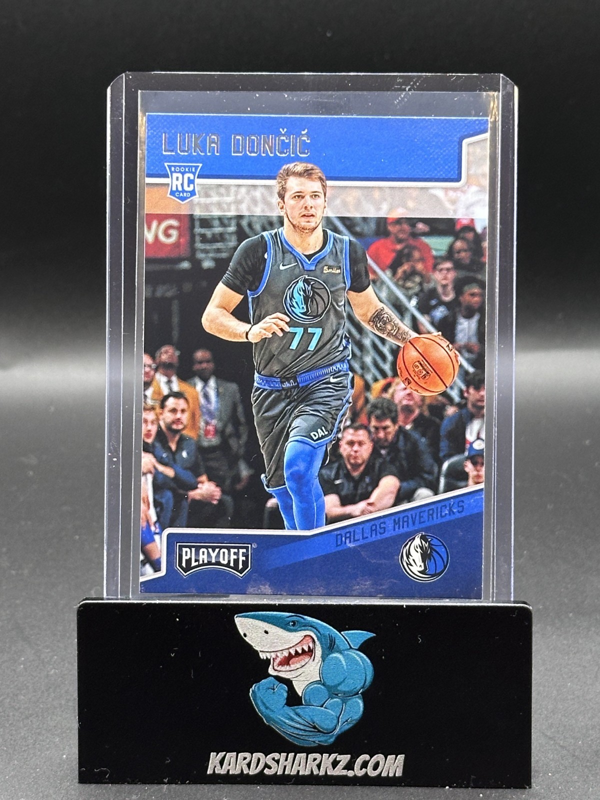 2018-19 Panini Chronicles Playoff Luka Dončić #183 RC Rookie Lakers Mavs Doncic
