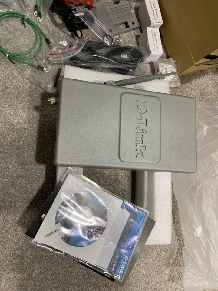 D-LINK DWL-2700AP outdoor wireless g access point and hardware - Image 4 of 4