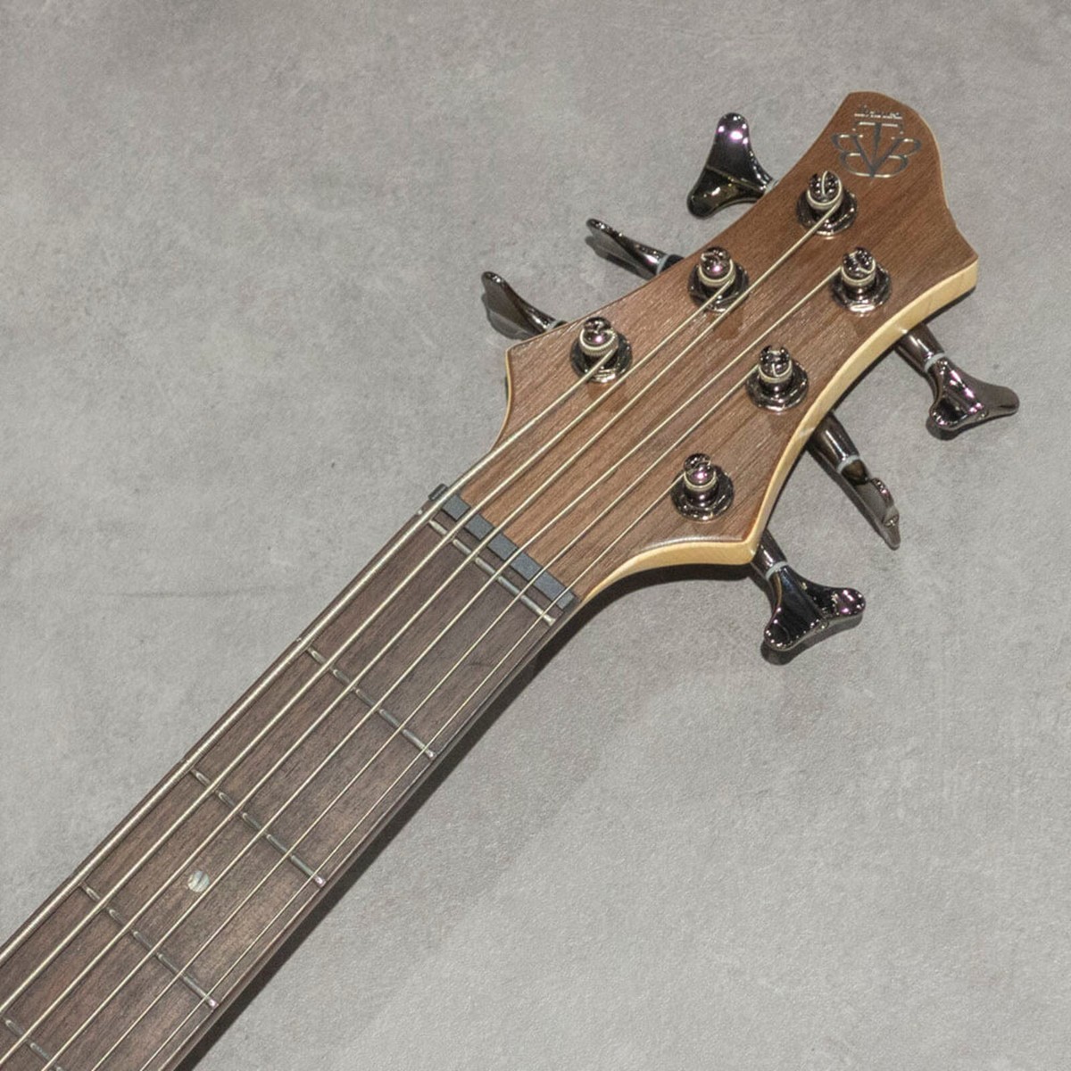 6弦　Ibanez BTB746 エレキベース Ibanez BTB746 6-String Electric Bass Guitar | Music & Arts