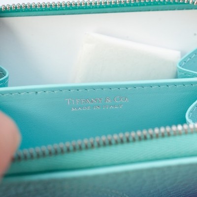TIFFANY & CO. Please Return To Tiffany Ombre Blue Leather Wallet