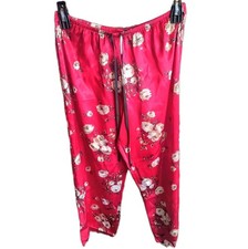 Vintage Beautiful Red with White Floral Pajamas size Medium