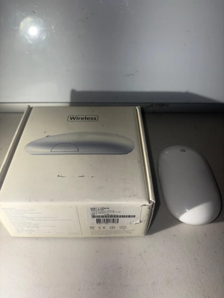 Apple A1197 (MA272LL/A) Wireless Bluetooth Mighty Mouse - Image 3 of 4