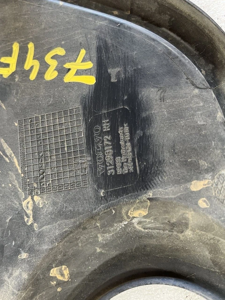 Volvo C30 2011 2012 2013 luz antiniebla bisel parachoques delantero embellecedores 31298171 31298172 Foto 4 de 4