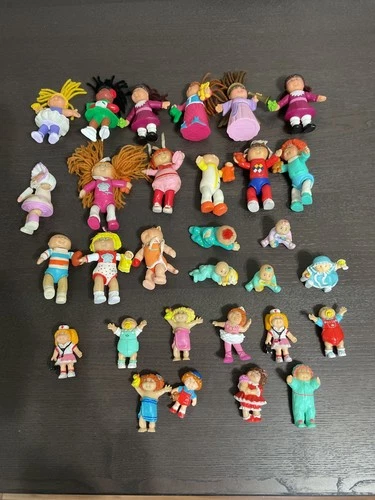Vintage Cabbage Patch Kids PVC Figurines Figures Lot of 30 CPK 1980’s,,VG cond