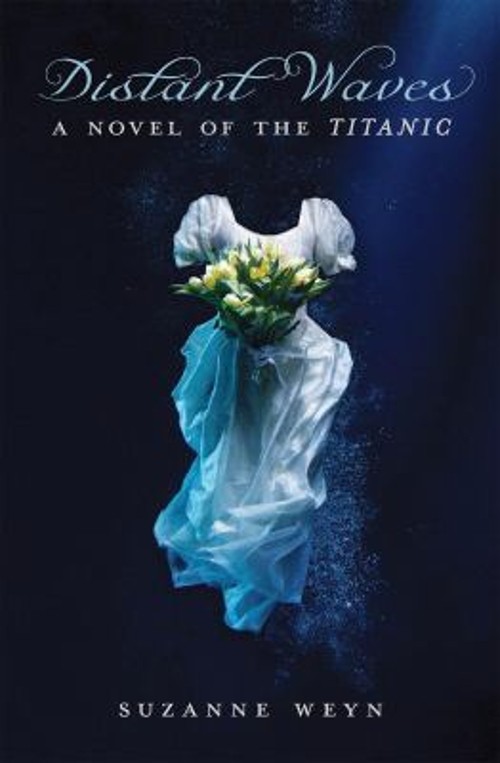Distant Waves Paperback Suzanne WeynFree US Delivery | ISBN:0545085845