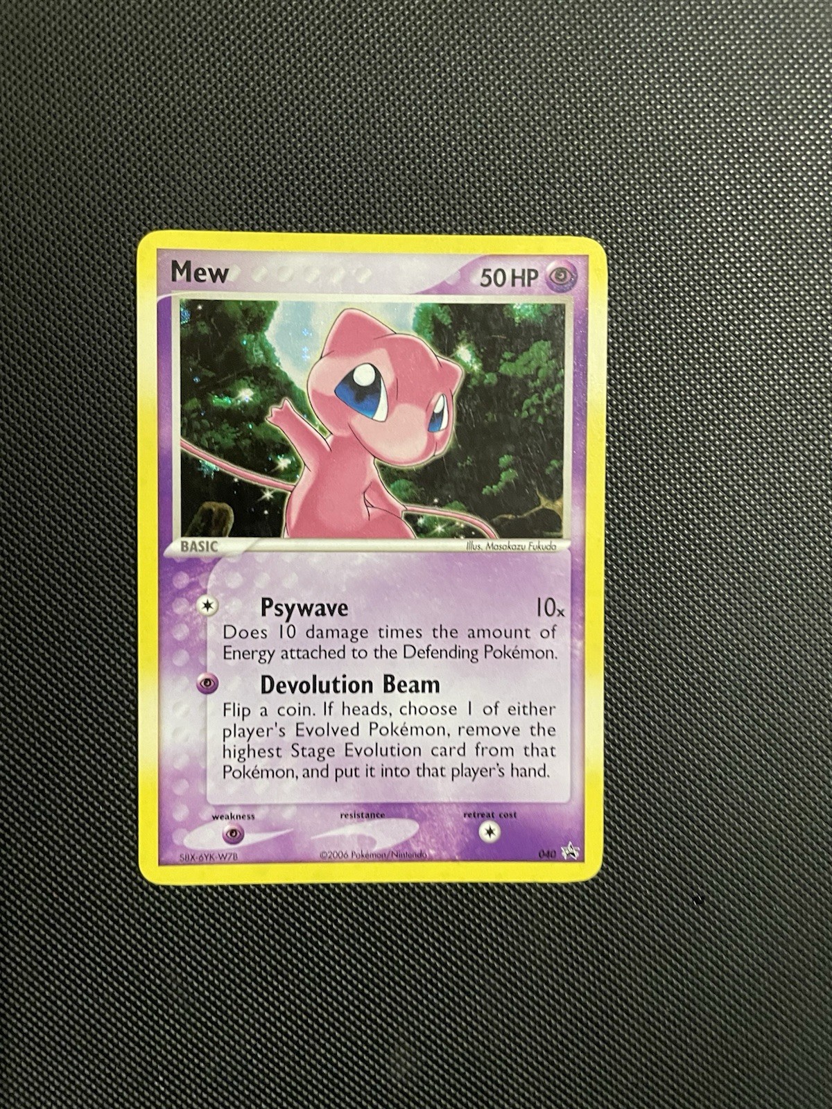 Mew 040 Swirl Nintendo Holo Black Star Promo Pokemon Card NM ✨