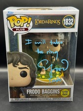 Elijah Wood Autographed Frodo Pop Plus #1832 GITD Inscription COA
