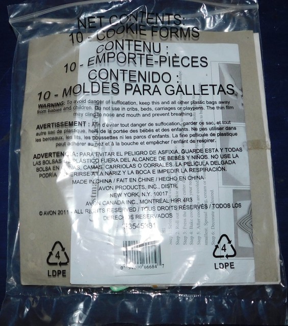 Avon Christmas Tree 3d Cookie Cutters Forms in Bag for sale online eBay