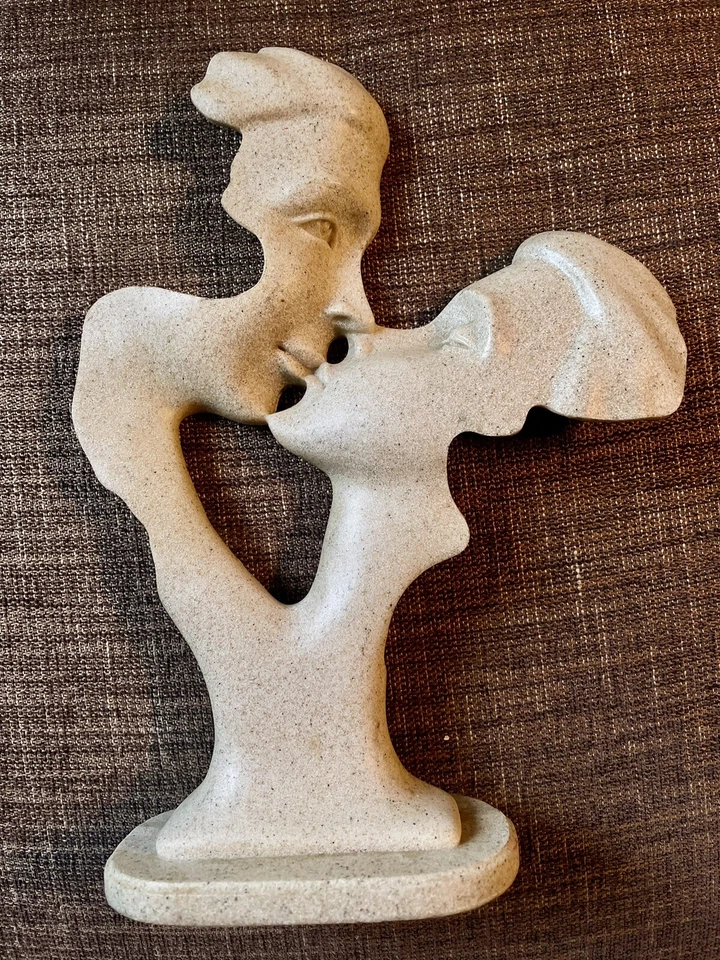 Kissing Lovers Romantic Figurine Sandstone-Look Resin 10" x 7" Artistic Decor - Image 2 of 3