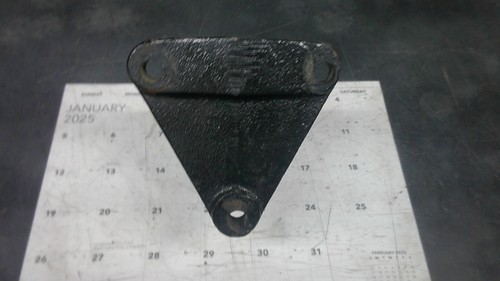 Indmar Malibu OEM ski boat engine mount bracket 531103R - Picture 3 of 5
