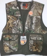 XL Game Winner(Now Magellan) Realtree BIRDHUNTING VEST with Game Bag Quail Dove