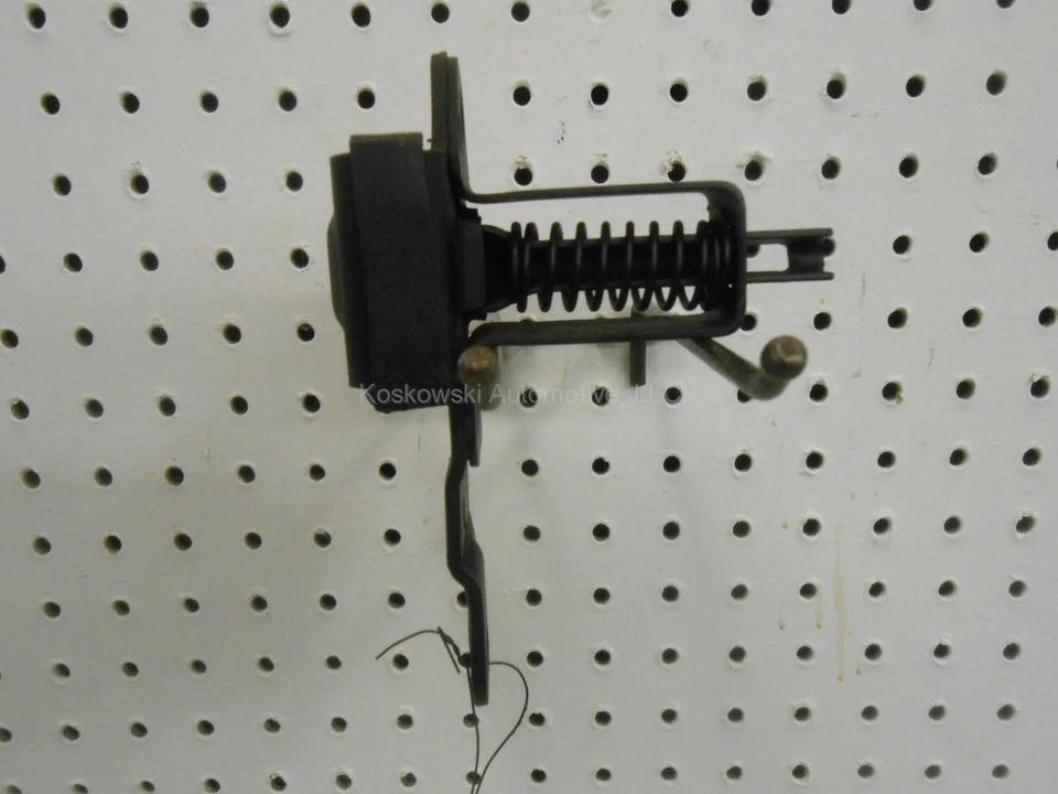 Puerta trasera izquierda lado conductor Chevy C1500 K1500 99 92 88 91 GMC 15724157 Foto 2 de 4