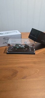 Hot Wheels 1964 Jaguar E-Type 1/64 Car - Green (HGK82)