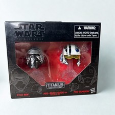 Star Wars Black Series Titanium Mini Helmets Kylo Ren Poe Dameron  01