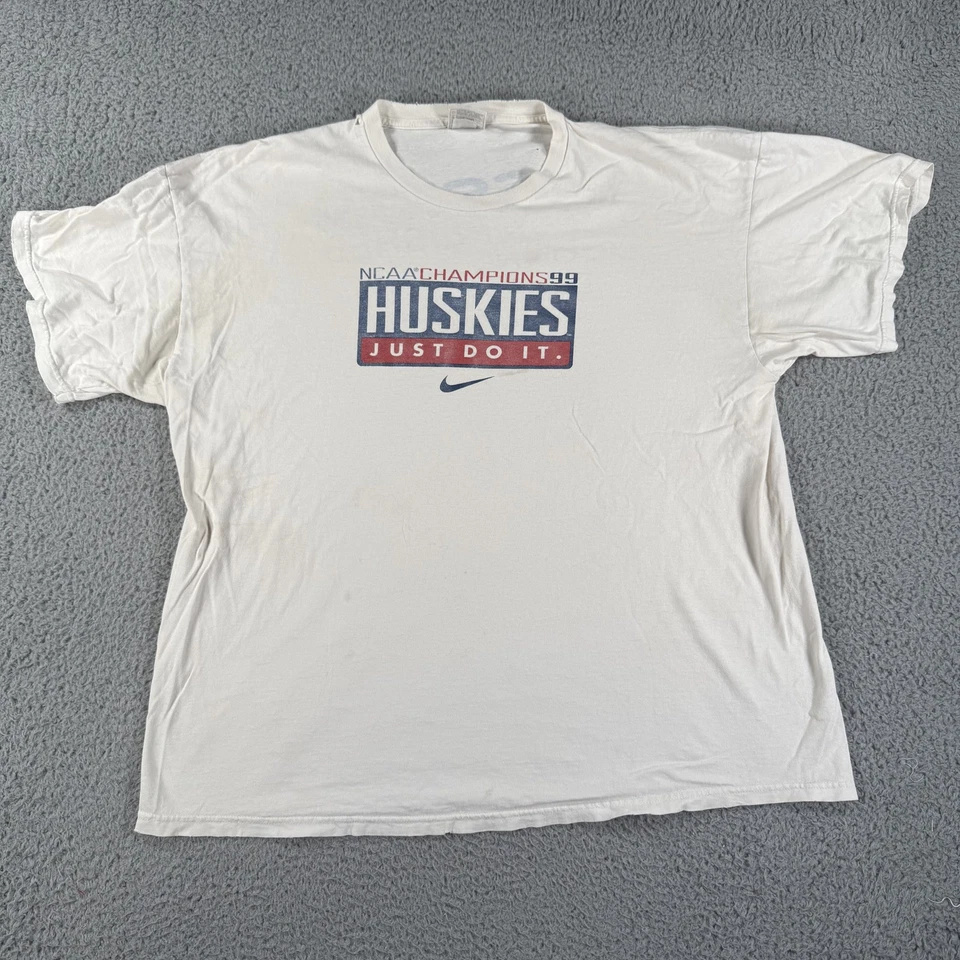 Vintage UConn Huskies T-Shirt Mens 2XL White Champions 90s Nike Center Swoosh - Image 2 of 4