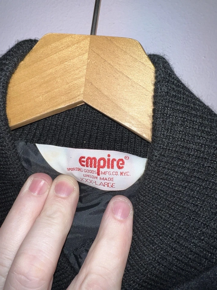 CHAQUETA UNIVERSITARIA VINTAGE EMPIRE NEGRA SOBRE NEGRA MANGA DE CUERO EN BLANCO LETTERMAN Foto 4 de 4