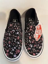 Brand New w/tag VANS Slip-Ons Black 'Floral Covered Flowers Women's Size 6.5