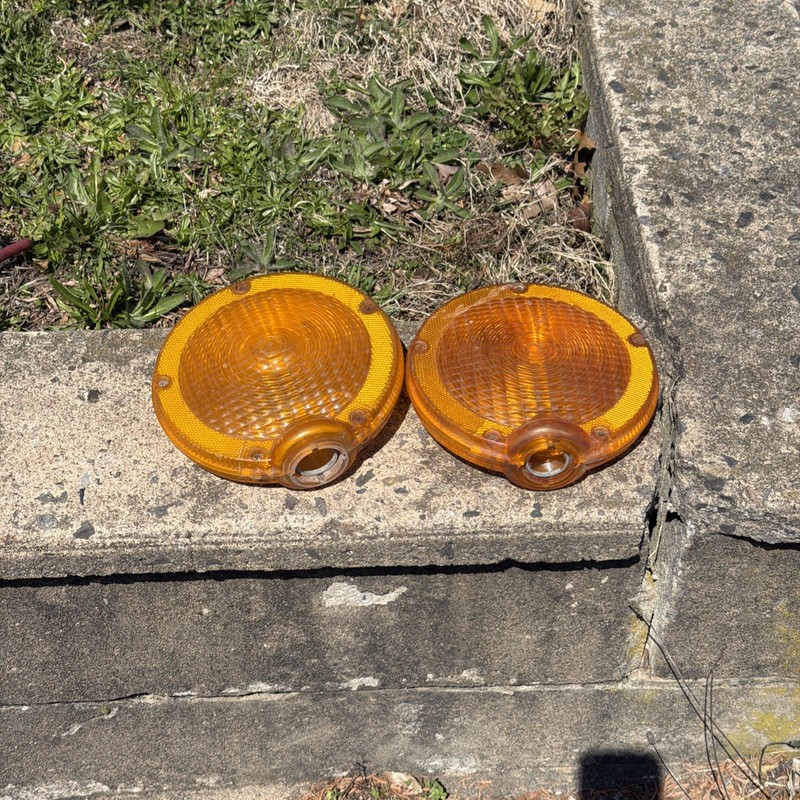 Pair ofBarricade/warning AMBER Light Lens Cover Plastic lenses only