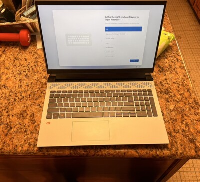 Dell G15 15.6'' FHD 120Hz Gaming Laptop-AMD Ryzen 5 6600H-8GB Memory 512GB SSD