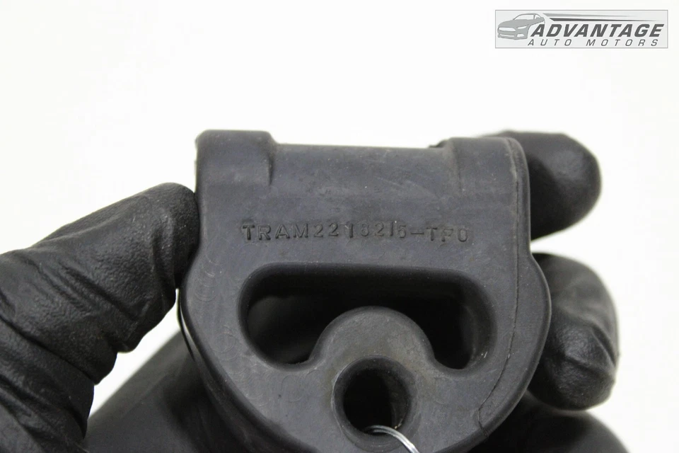 Honda HR-V 2016-2020 Touring pasajero delantero tubo de escape suspensión aislante OEM Foto 4 de 4