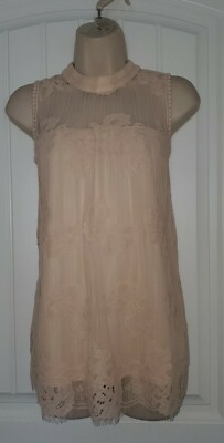 NWT Eve and Maddie Sleeveless Mock Neck Lace Blouse Beige  Medium