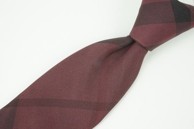 Burberry London England Merlot Nova Check 100% Silk Tie Made Italy NEW