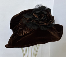 VINTAGE ERIC JAVITZ BLACK VELVET HAT CLOCHE WITH BOW AND ELASTIC STRAP