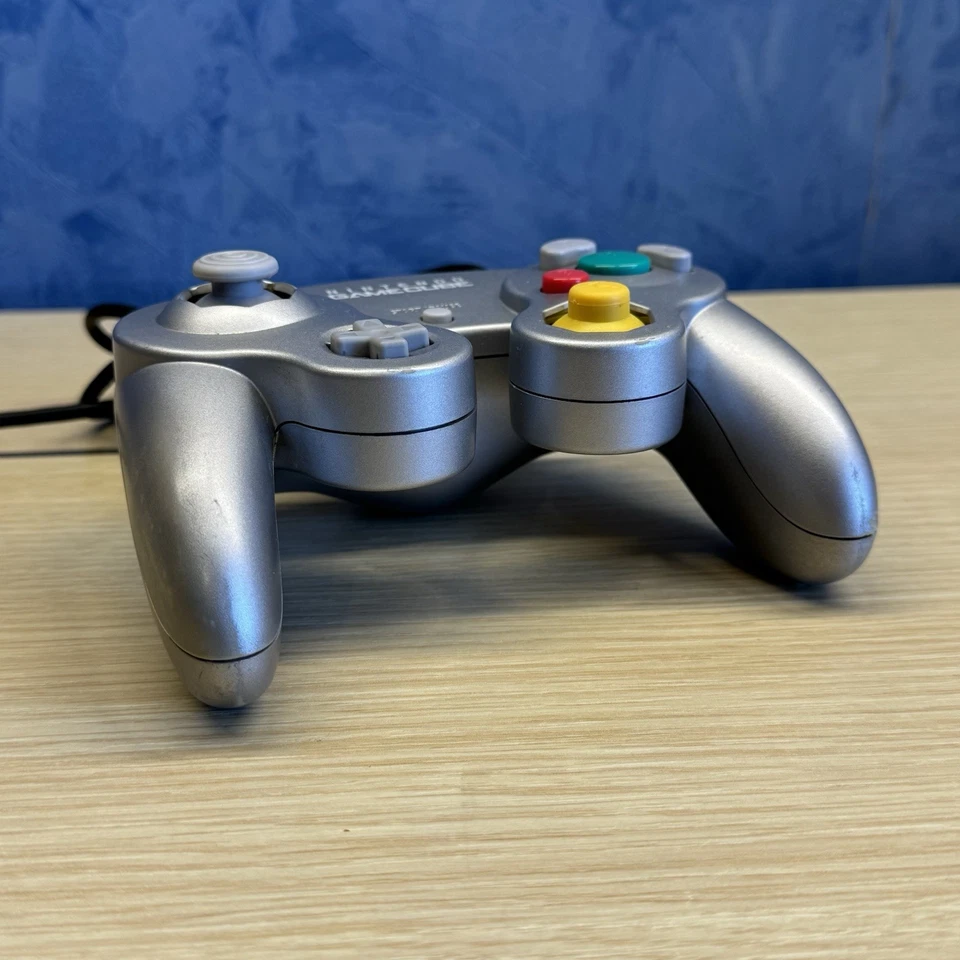 Joystick Controller Gamecube Argento Originale Nintendo Funzionante Gamepad - Immagine 4 di 4