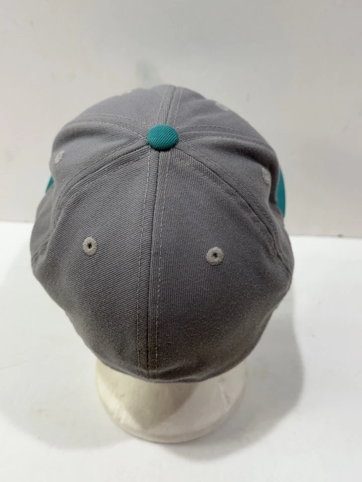 Gorra de béisbol Rip Curl 210 ajustada Flexfit 7 1/4-7 5/8 gris y aguamarina Foto 3 de 4