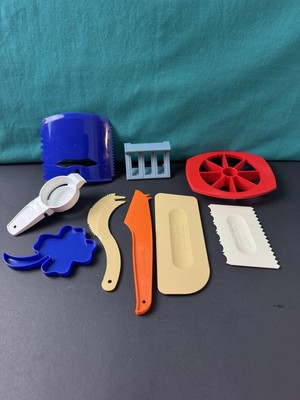 Tupperware Gadgets Vintage Tiny Treasures Scrapers Set Of 9 Nos Party Demo