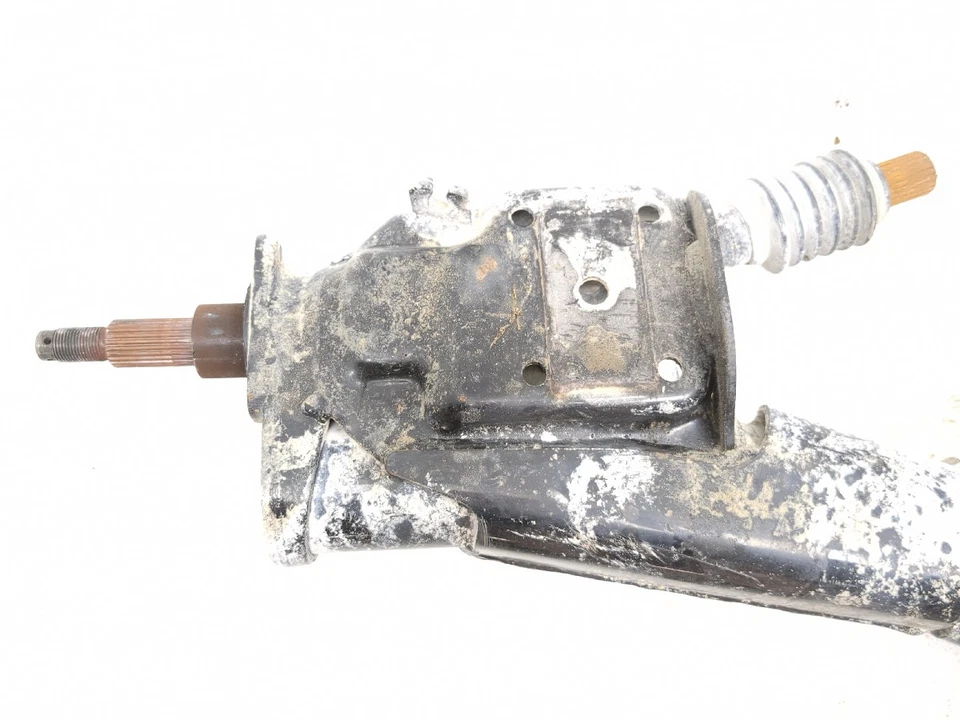 Держатель задней оси 09–23 Kawasaki Mule 4000 KAF620M с осями - Изображение 2 из 4