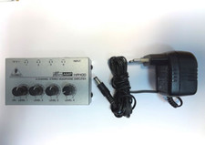 Behringer HA400. Kopfhörer Verstärker. Top
