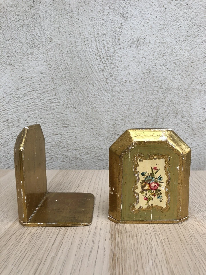 Coppia Di Fermalibri In Legno Stile Fiorentino - Immagine 3 di 4