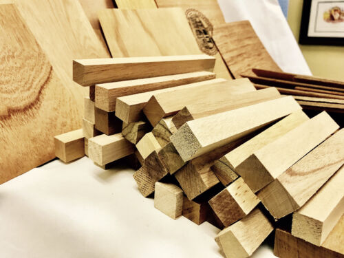 Spanish Cedar Blocks, 10 Pieces - Picture 1 of 1