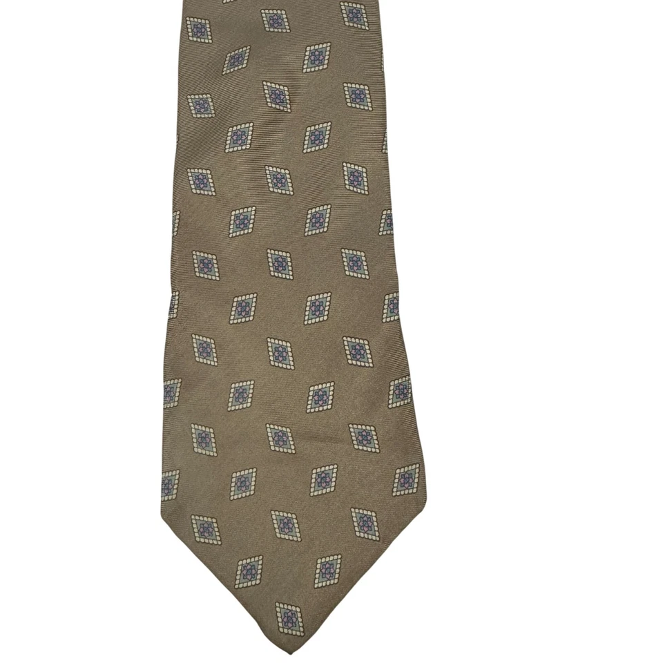 Corbata vintage Surrey Sophisticates 100 % seda marrón con patrón de diamantes Foto 2 de 4