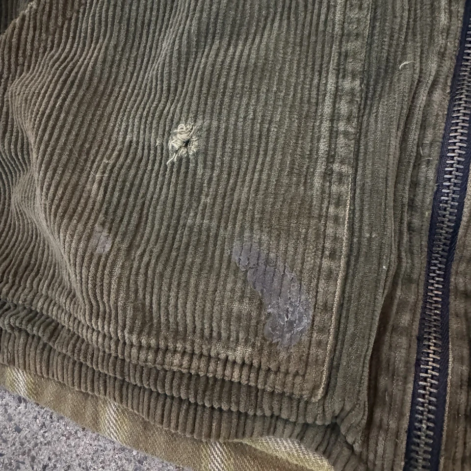 Jaqueta Masculina Vintage Quiksilver Verde Veludo Zíper Completo Reversível - Tamanho M Boxy - Imagem 3 de 4