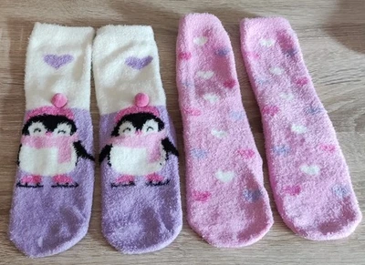 KIKI&KOKO 2 Paar Mädchen Anti-Rutsch Wintersocken Kuschelsocken Pinguin mit ABS-Druck NEU