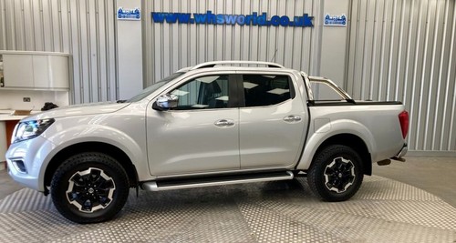 2020 Nissan Navara 2.3 dCi Tekna Pickup Double Cab 4dr Diesel Auto 4WD Euro 6 (1 - Picture 10 of 24